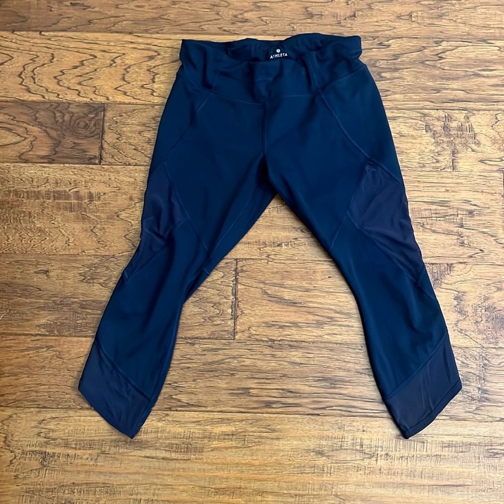 Athleta Cropped Athletic Leggings